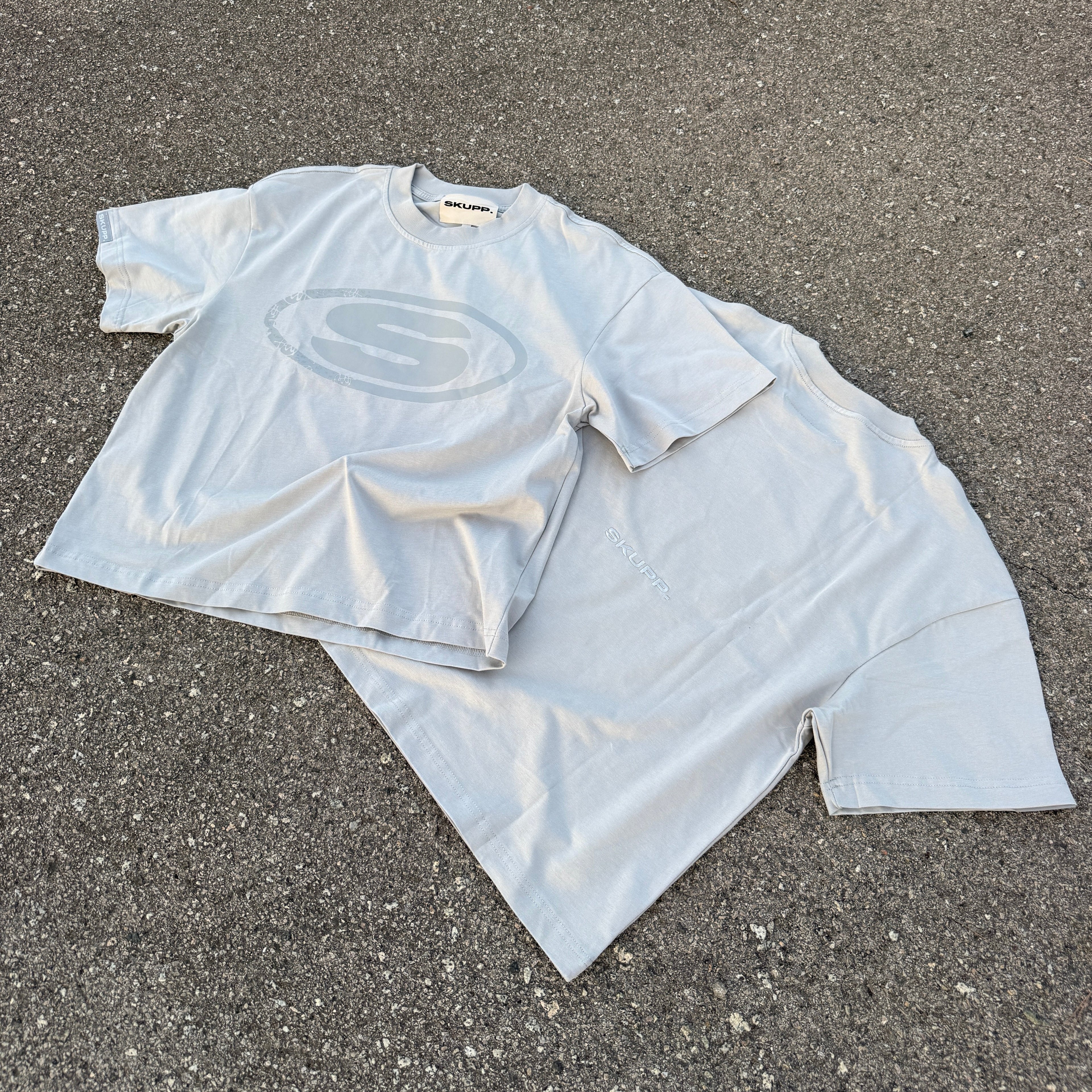 Icon Tee Grey